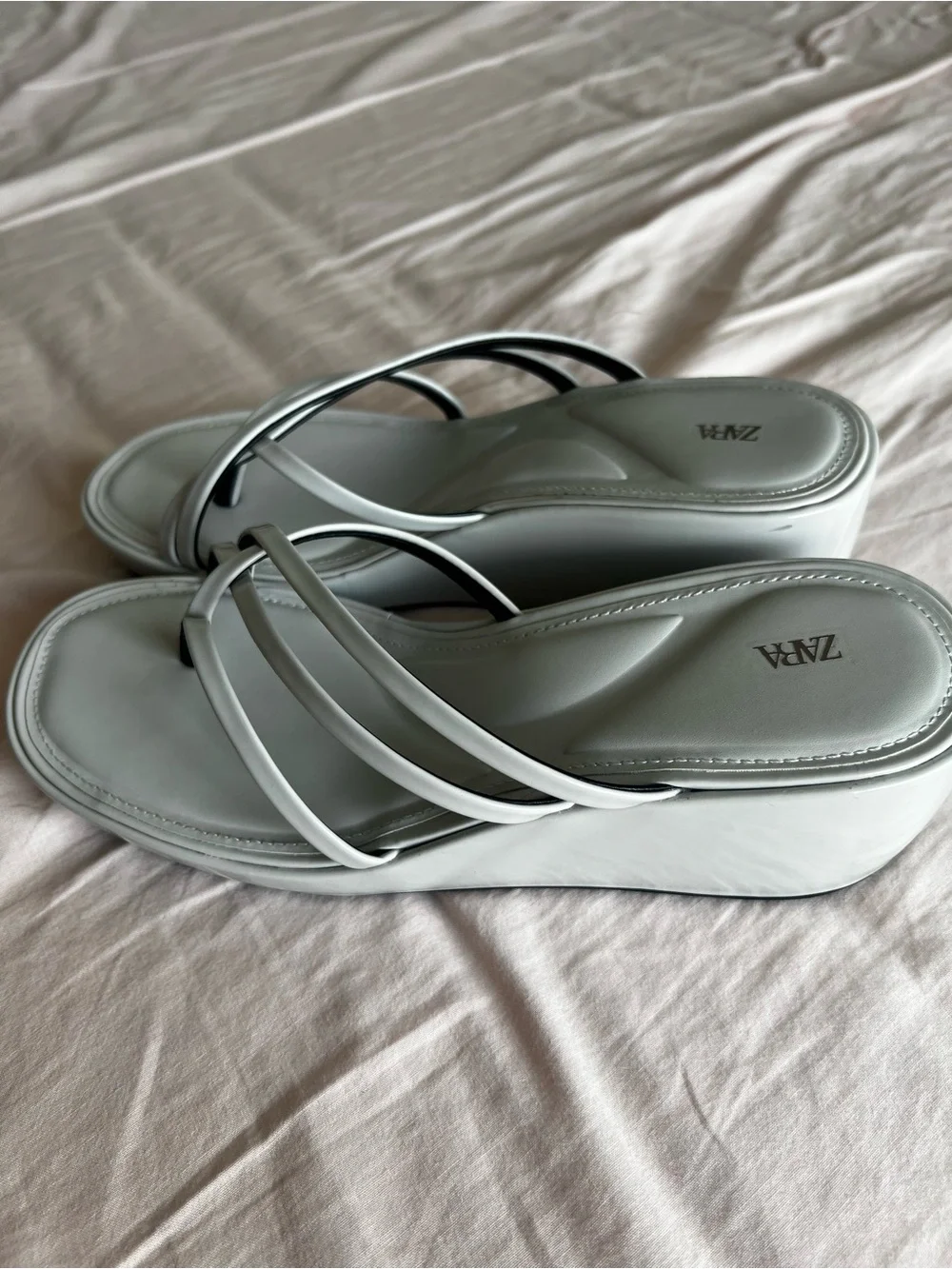 Zara White Multi-Strap Slide Sandals - Picture 3 of 8